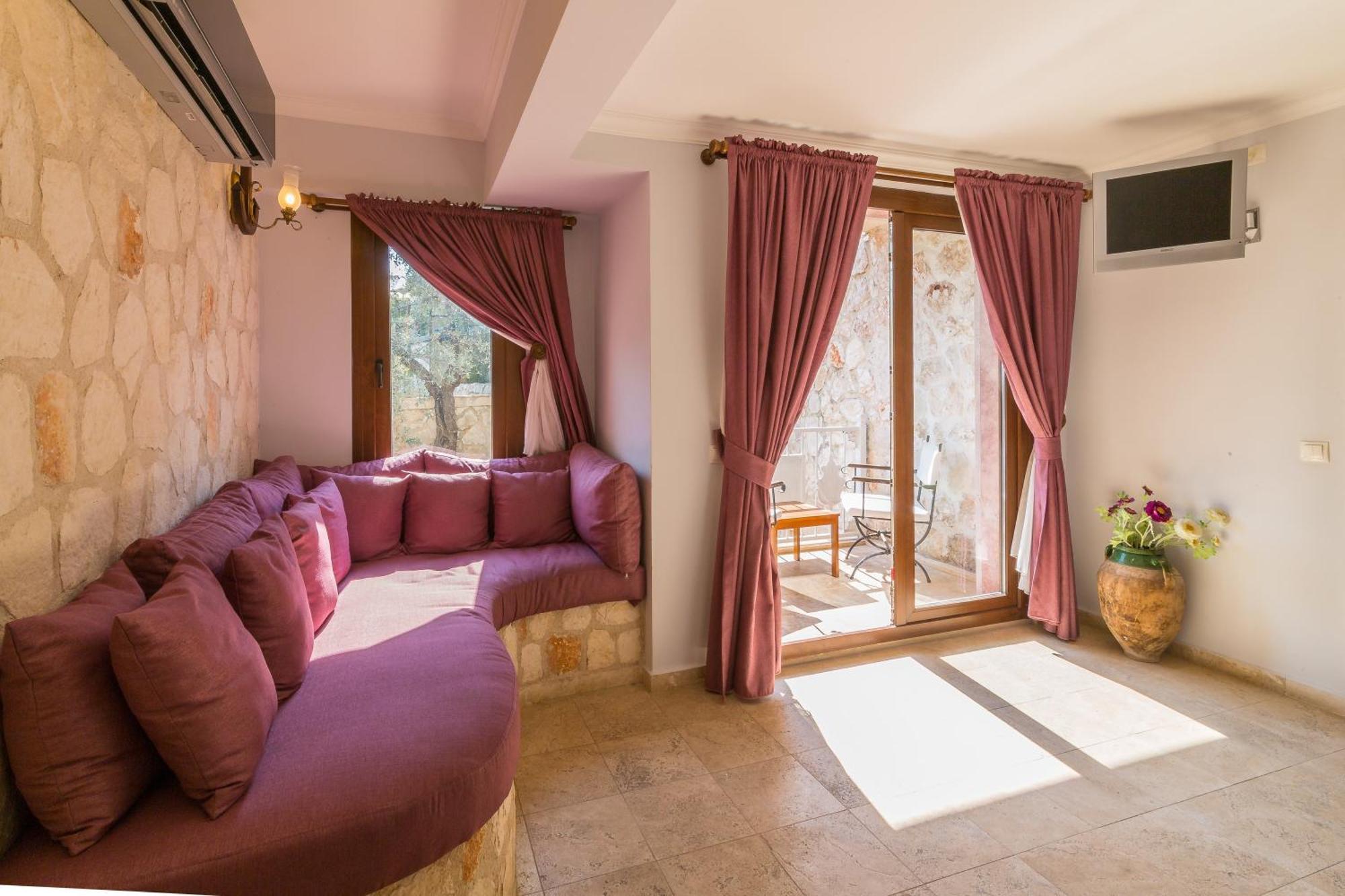 Oasis Hotel (Adults Only) Калкан Екстер'єр фото
