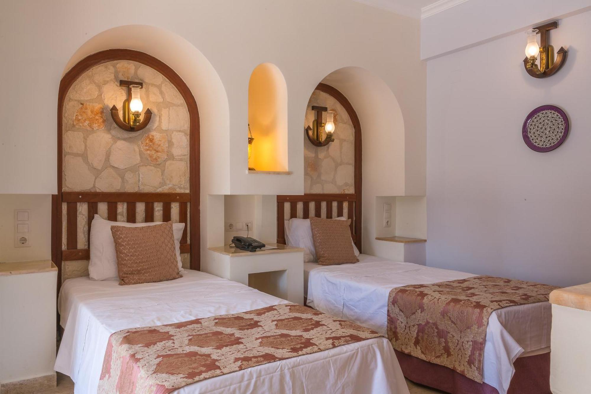 Oasis Hotel (Adults Only) Калкан Екстер'єр фото