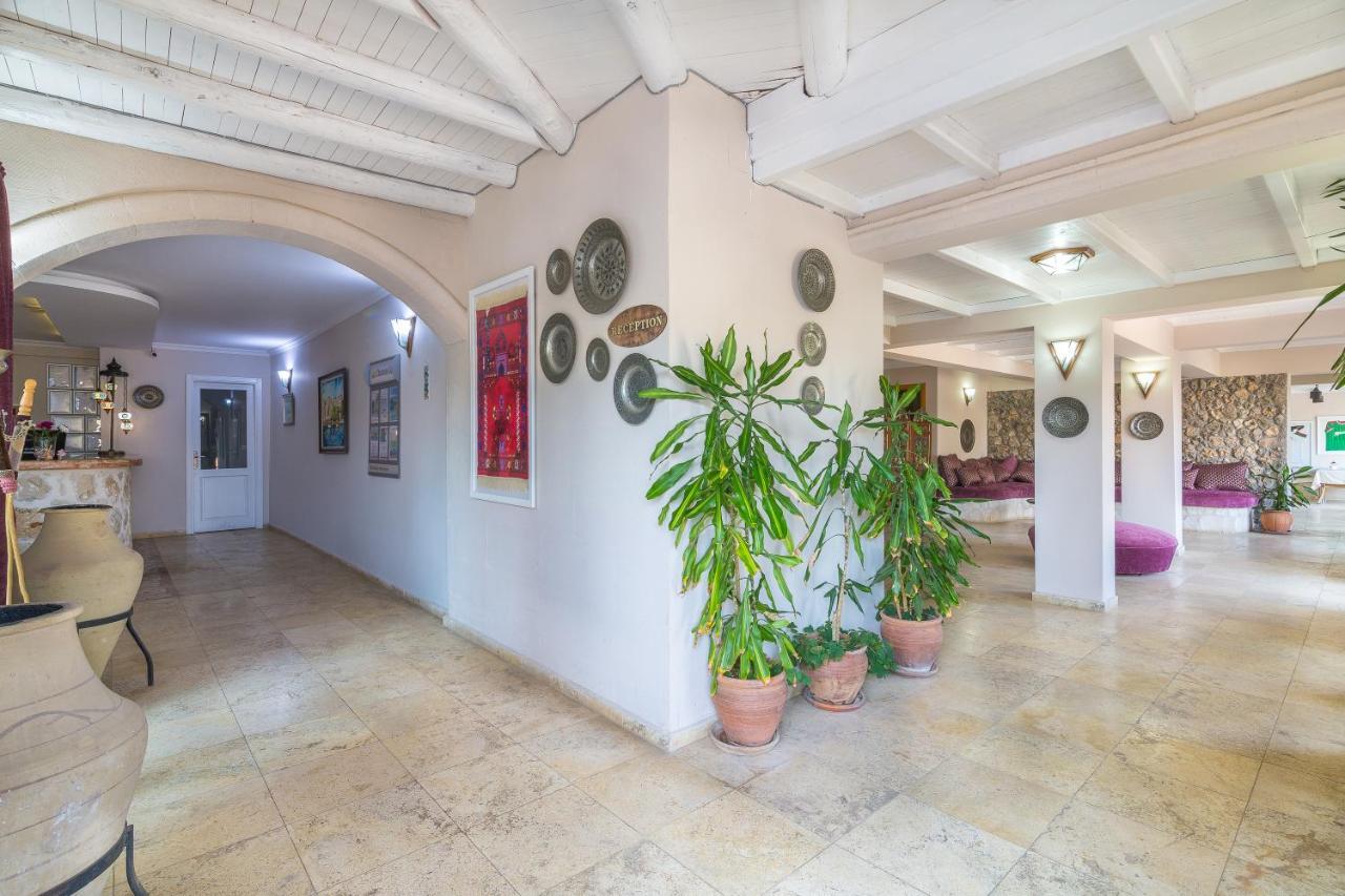 Oasis Hotel (Adults Only) Калкан Екстер'єр фото